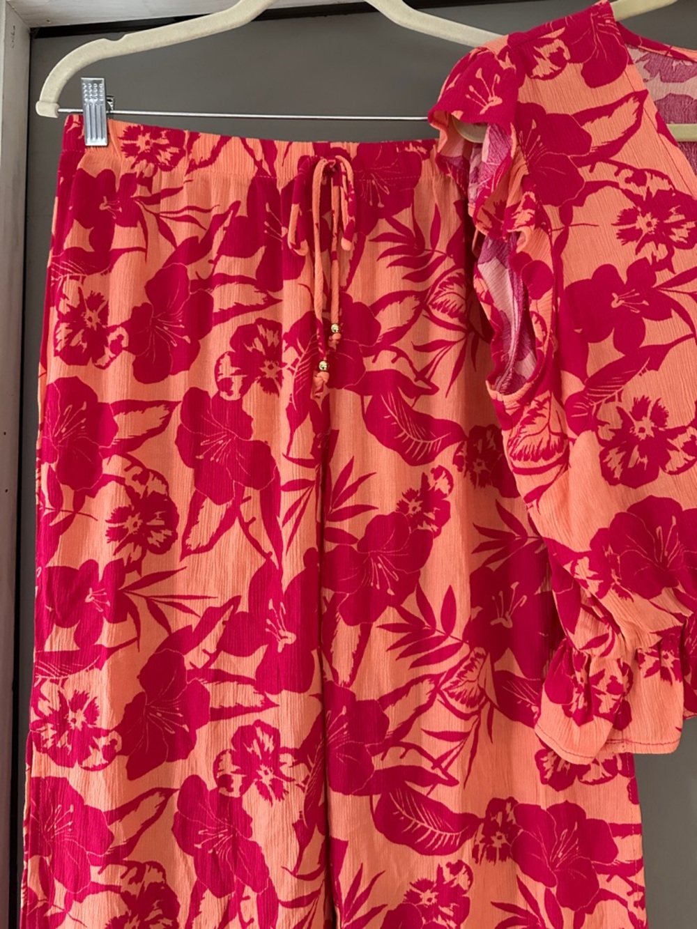 NWT Miken Coral & Fuchsia Floral Matching Set Top & Pants Resort Beach Vacation - Picture 3 of 7